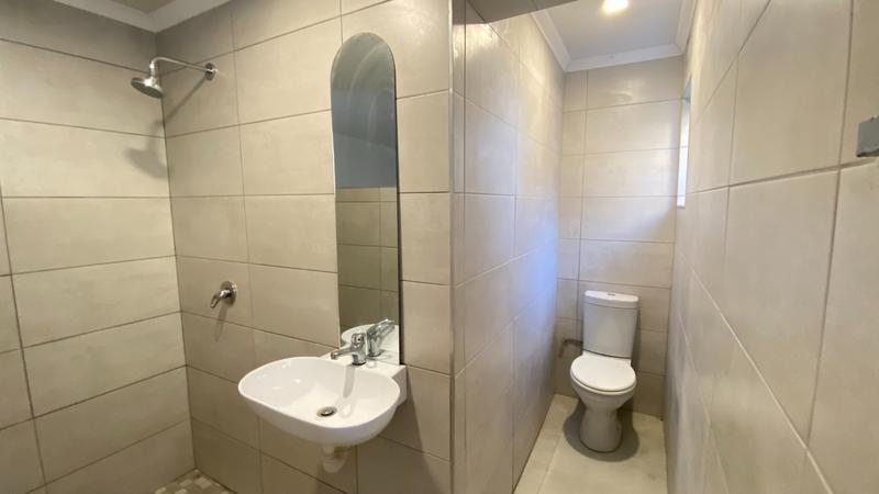 5 Bedroom Property for Sale in Murdock Valley Western Cape